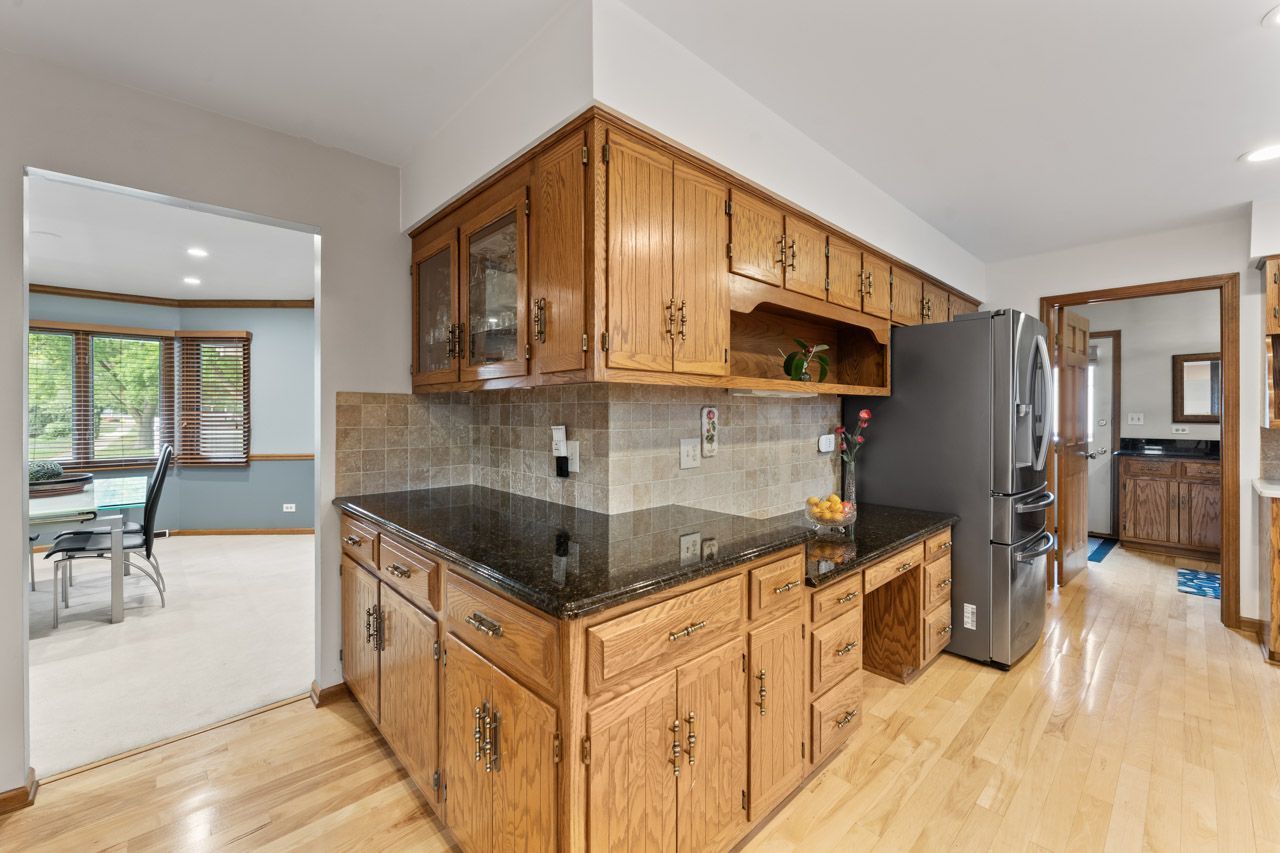 920 Rockbridge Road, Naperville, IL 60540