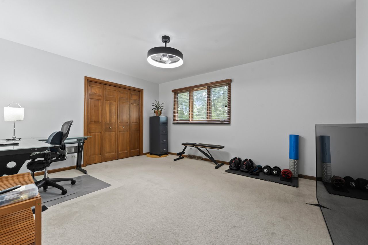 920 Rockbridge Road, Naperville, IL 60540