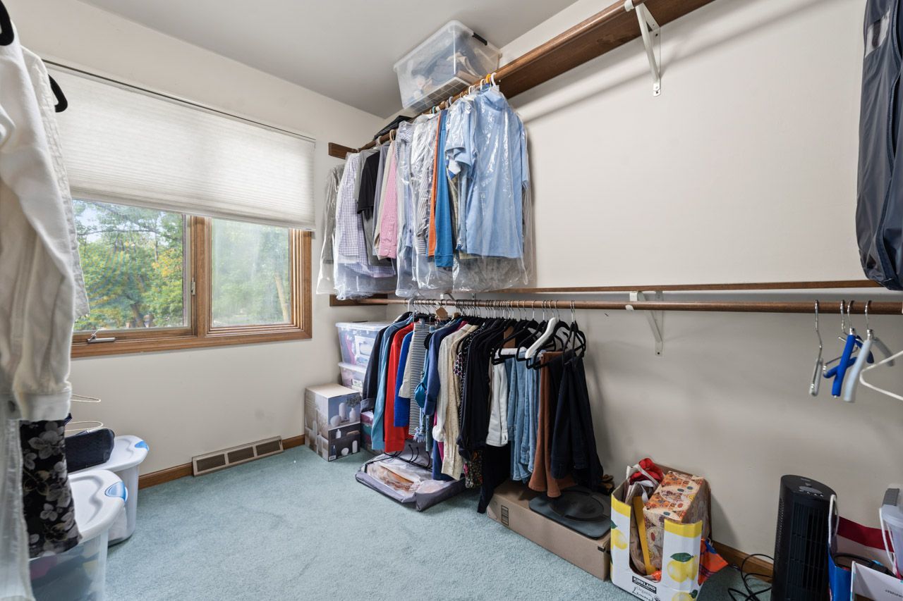 920 Rockbridge Road, Naperville, IL 60540