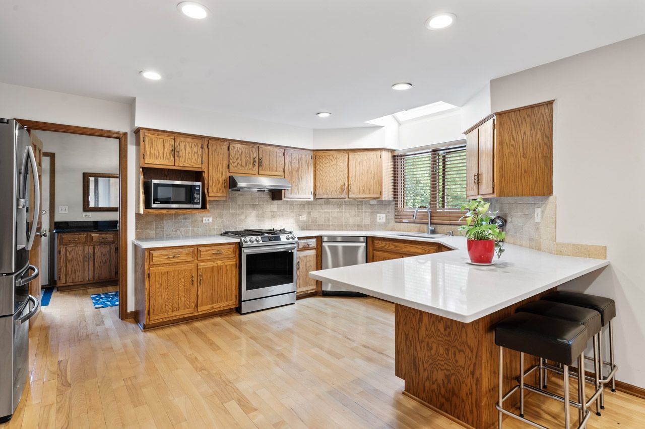 920 Rockbridge Road, Naperville, IL 60540