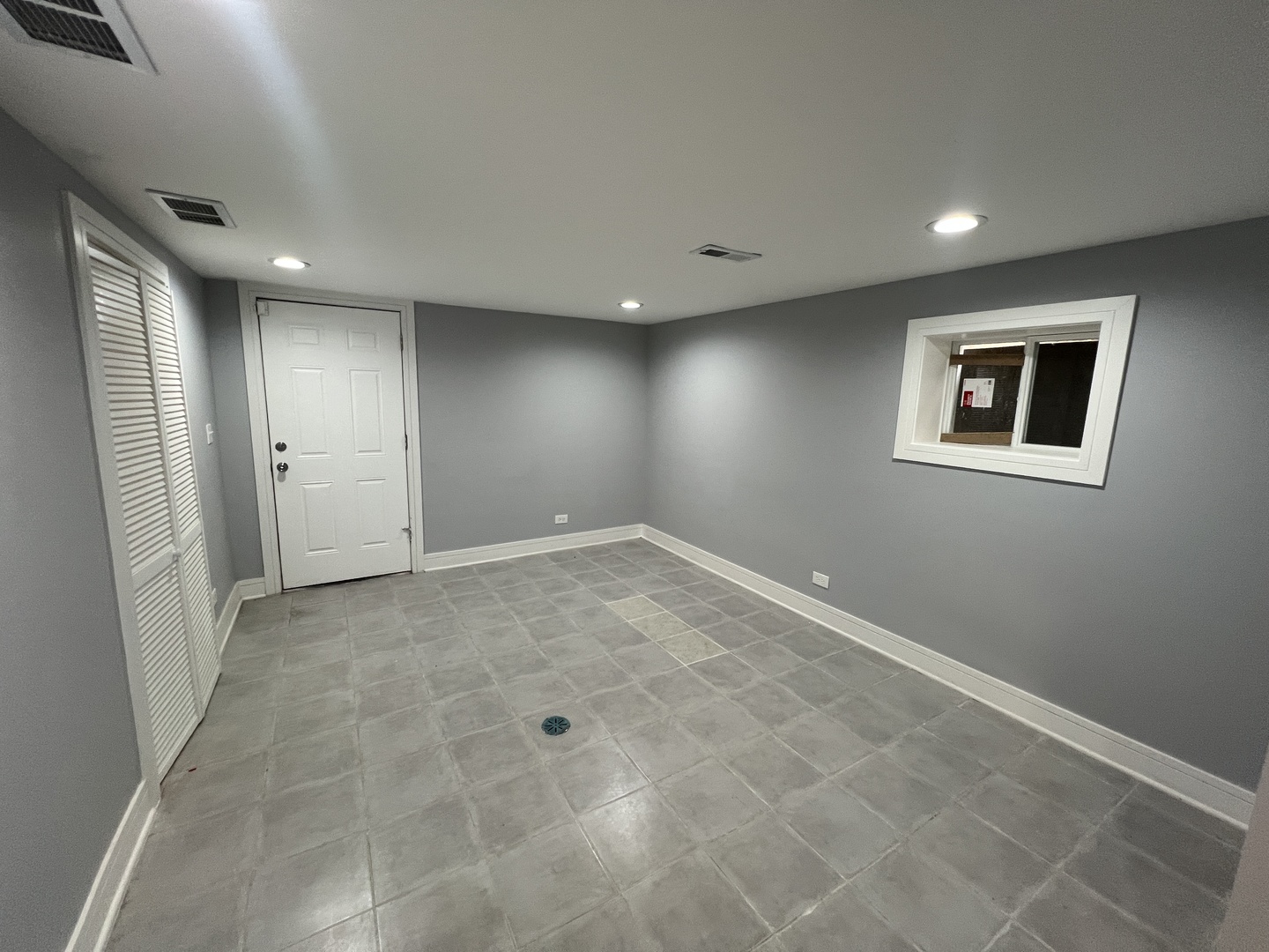 7520 S Aberdeen Street, Chicago, IL 60620