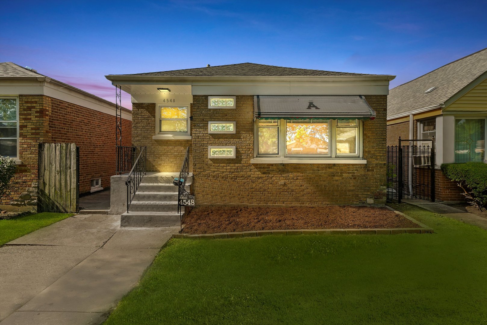 4548 S Laporte Avenue, Chicago, IL 60638
