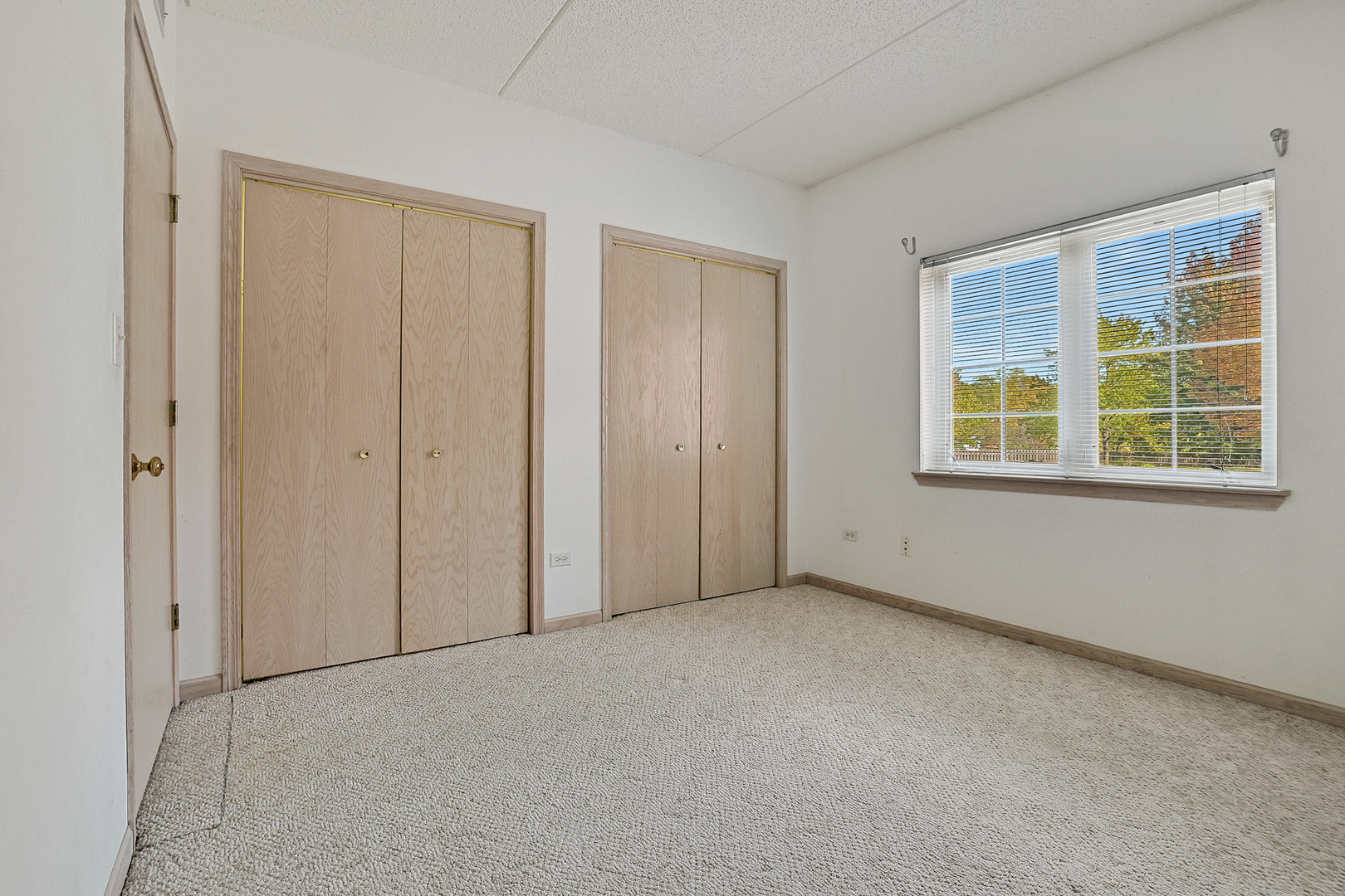 55 S Hale Street #109, Palatine, IL 60067