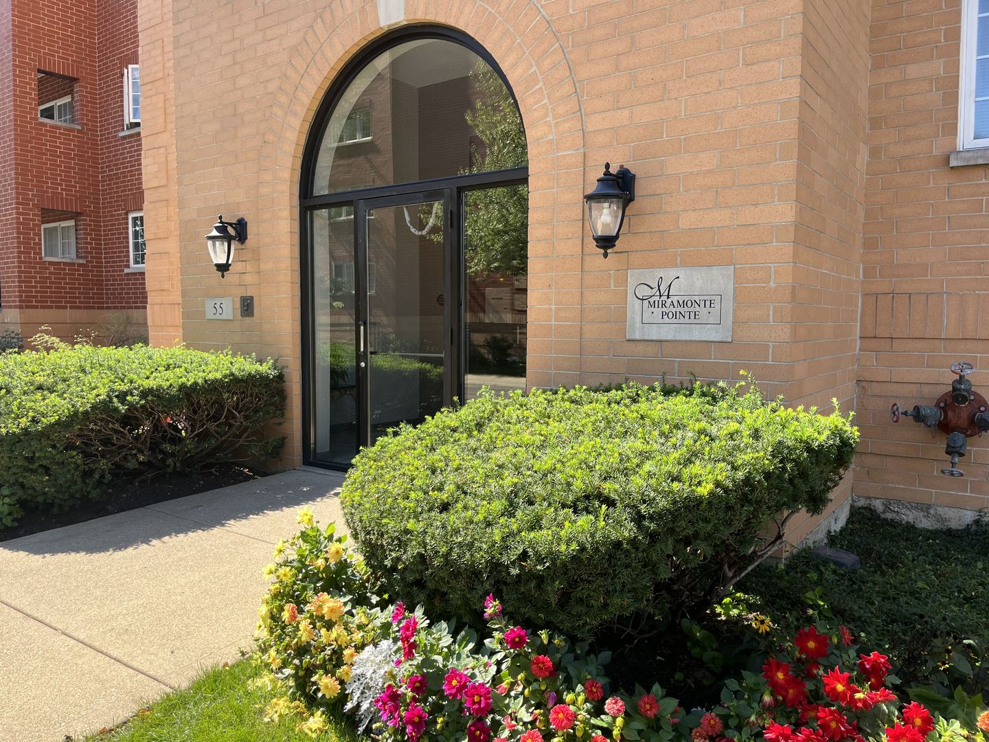 55 S Hale Street #109, Palatine, IL 60067