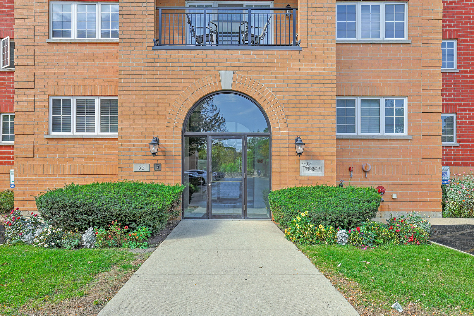 55 S Hale Street #109, Palatine, IL 60067