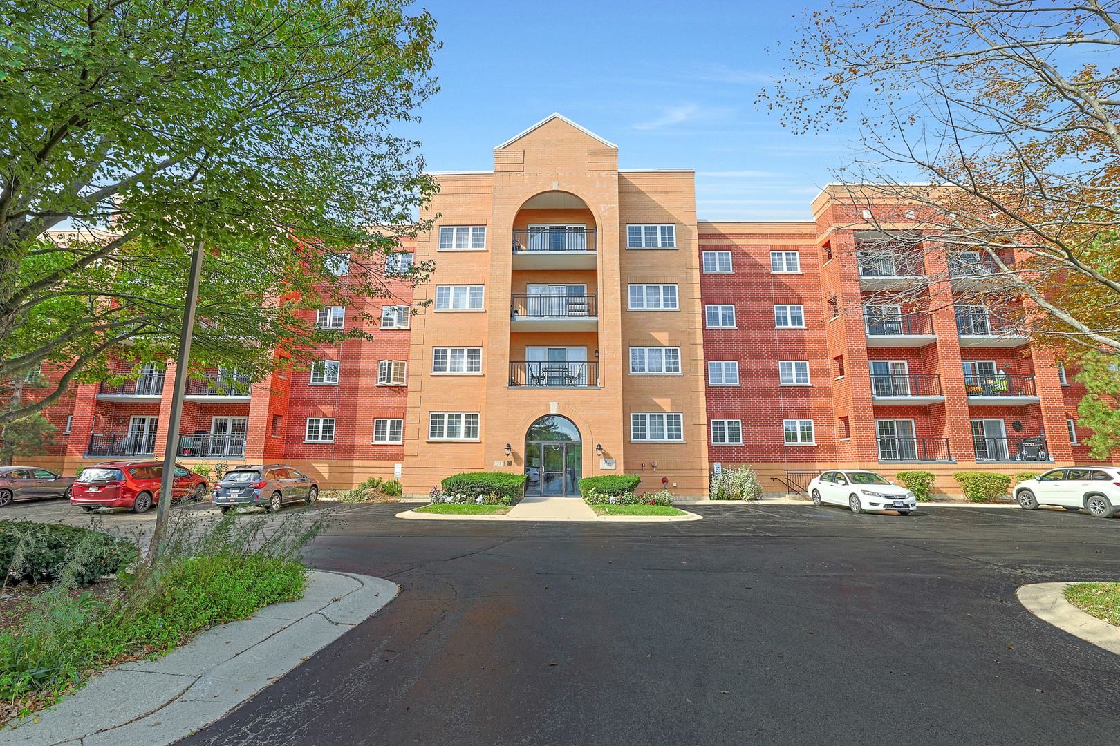 55 S Hale Street #109, Palatine, IL 60067