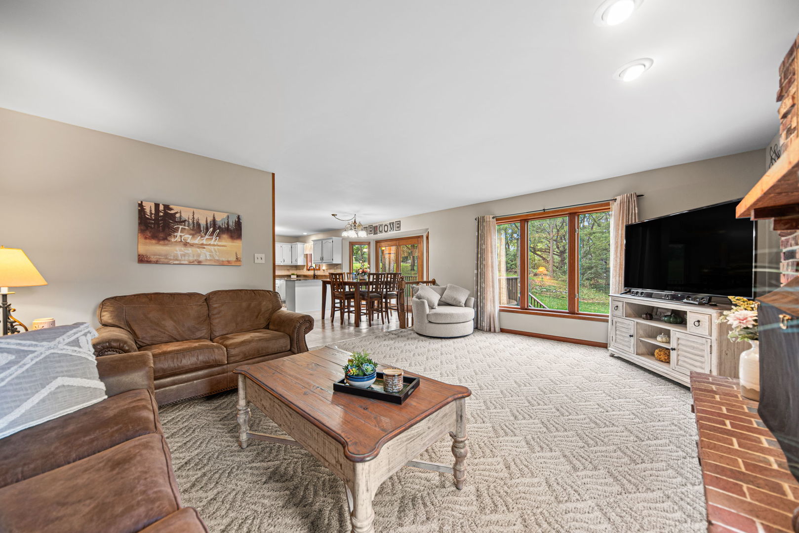 124 N 350, Valparaiso, IN 46385