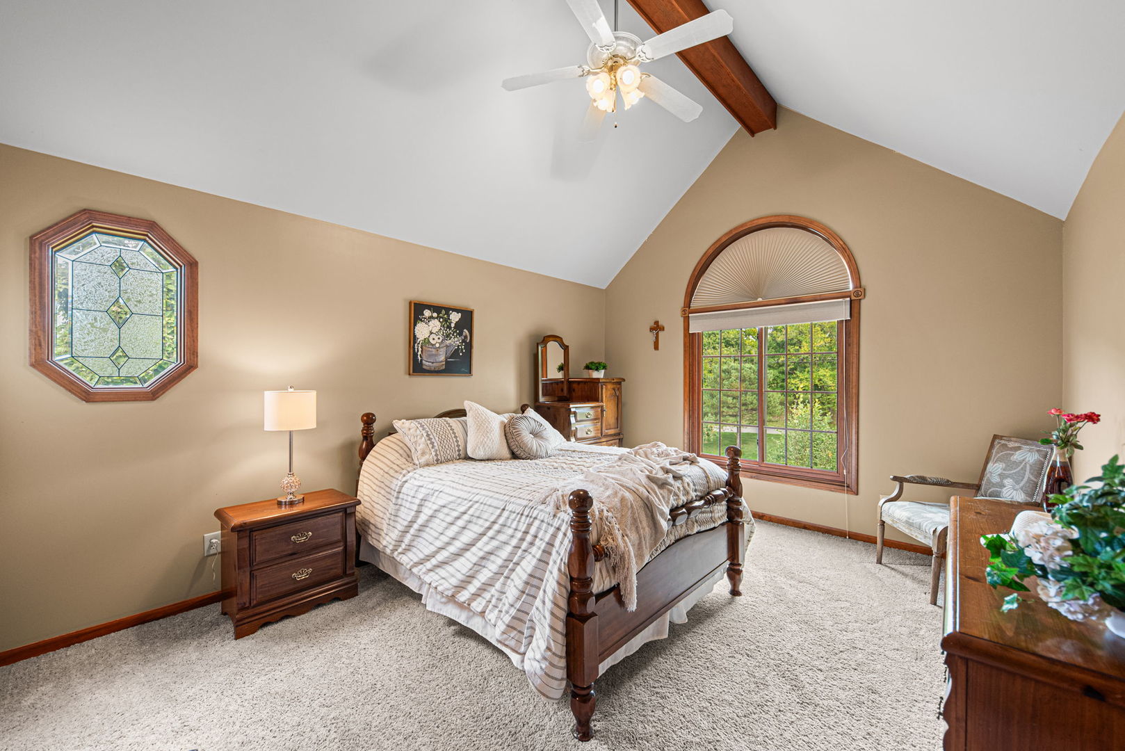 124 N 350, Valparaiso, IN 46385