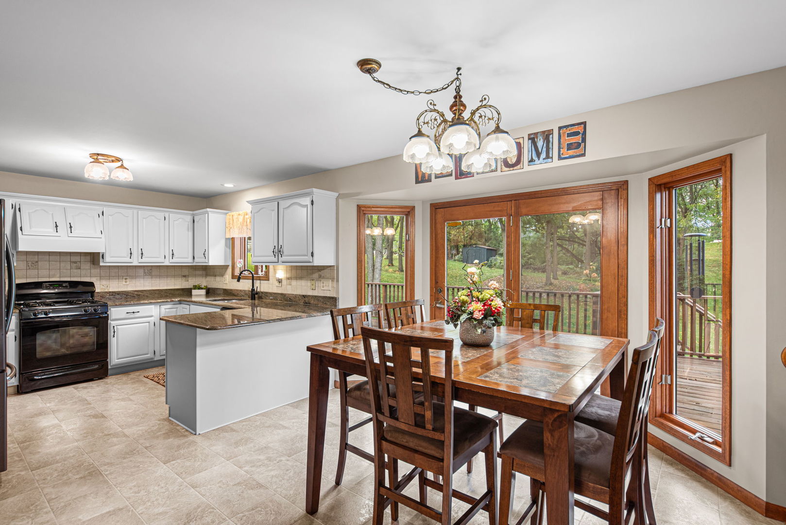 124 N 350, Valparaiso, IN 46385