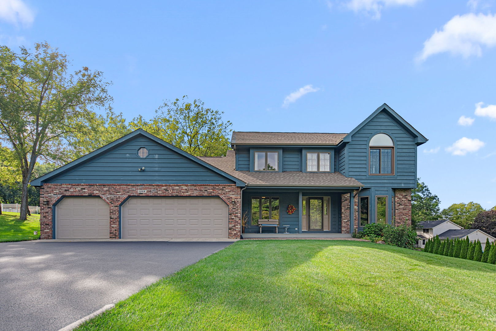 124 N 350, Valparaiso, IN 46385