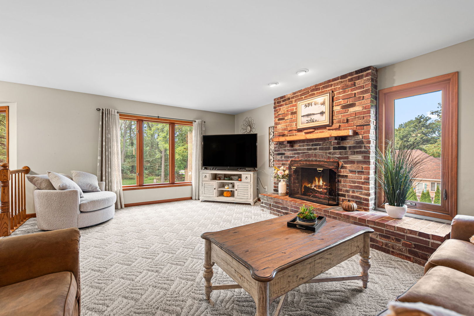 124 N 350, Valparaiso, IN 46385