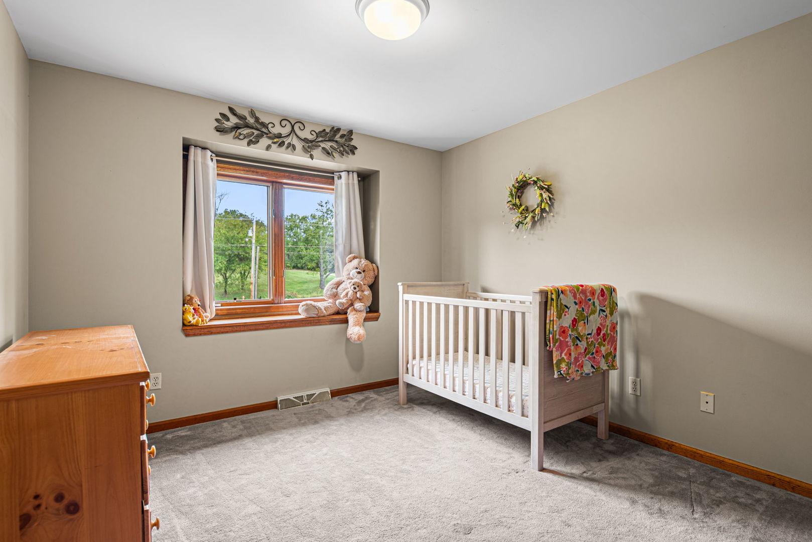 124 N 350, Valparaiso, IN 46385