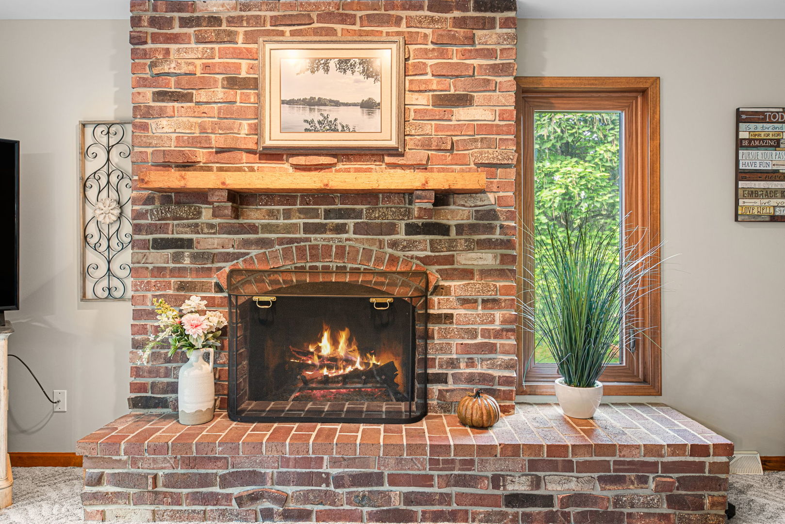 124 N 350, Valparaiso, IN 46385