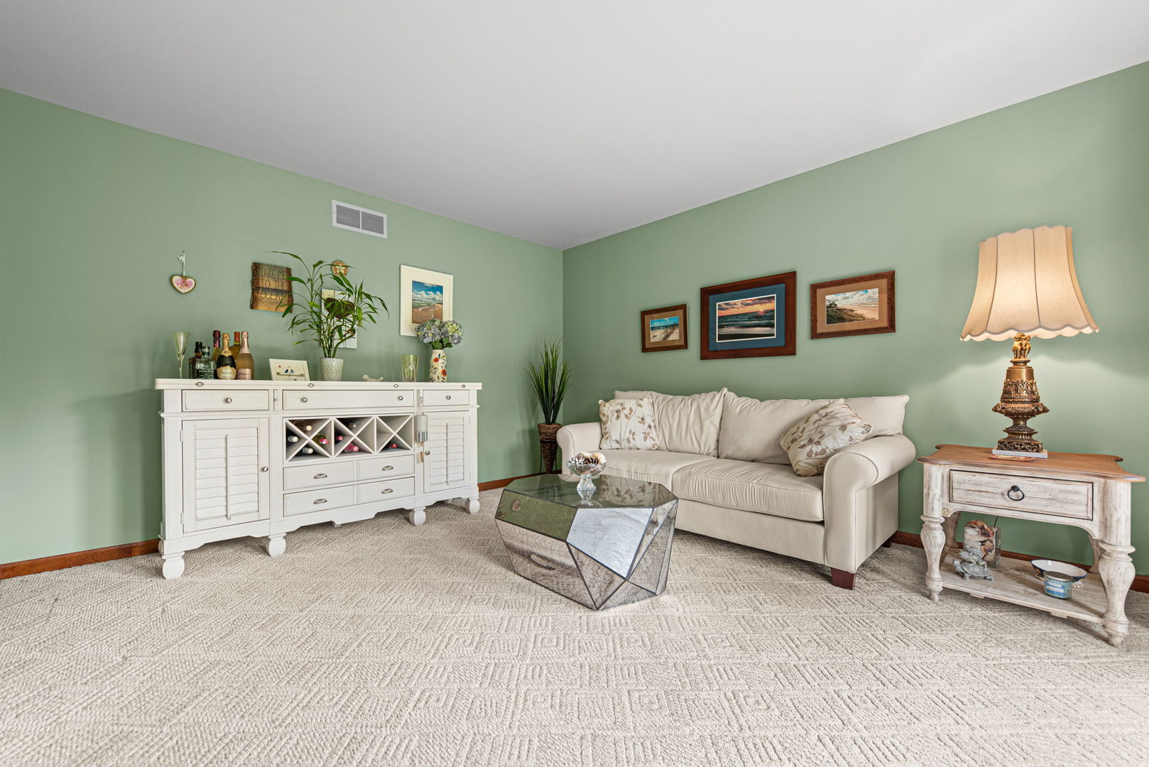 124 N 350, Valparaiso, IN 46385