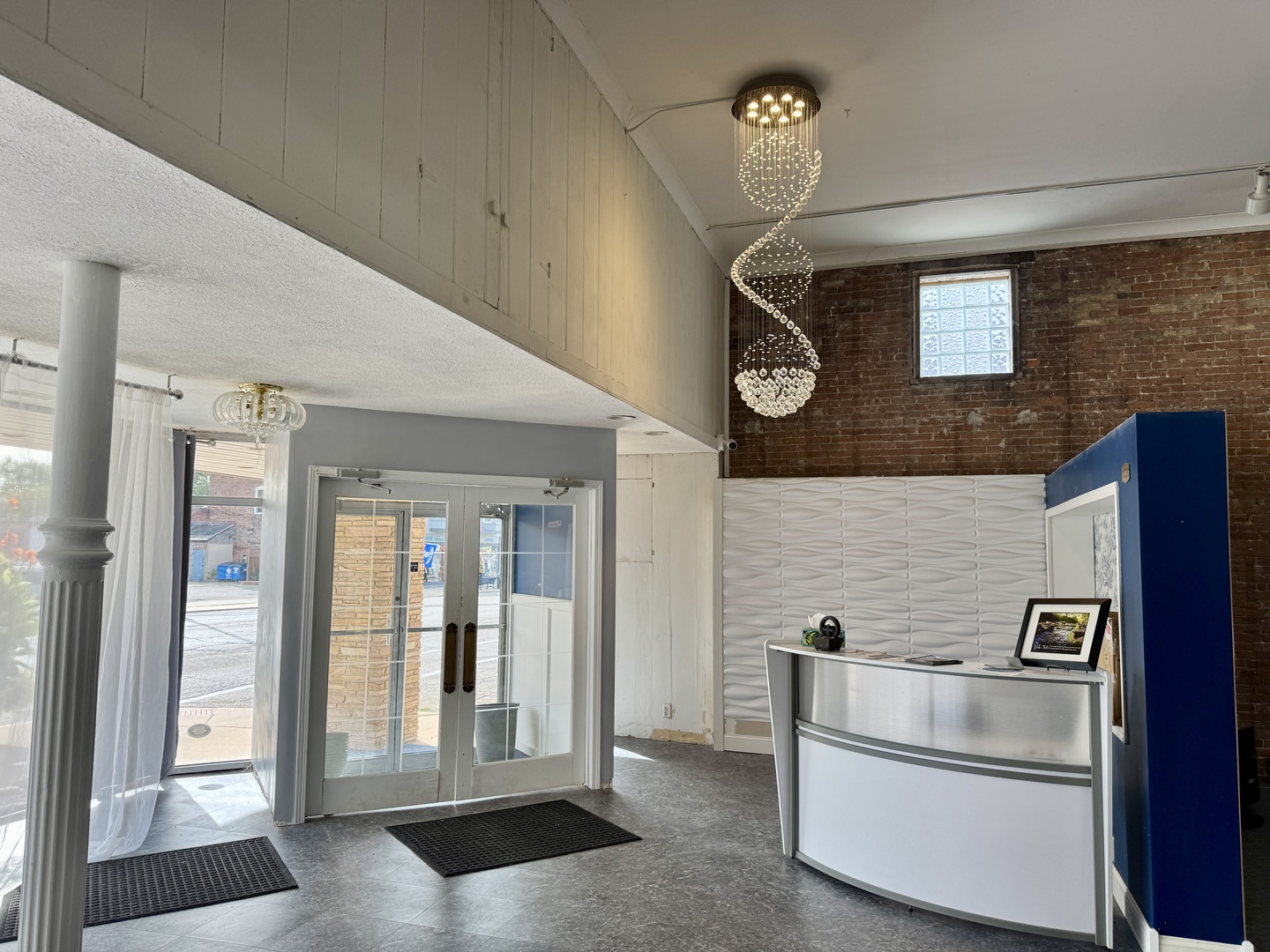 902 N Main Street, Princeton, IL 61356