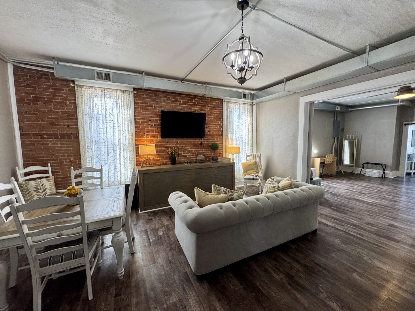 902 N Main Street, Princeton, IL 61356