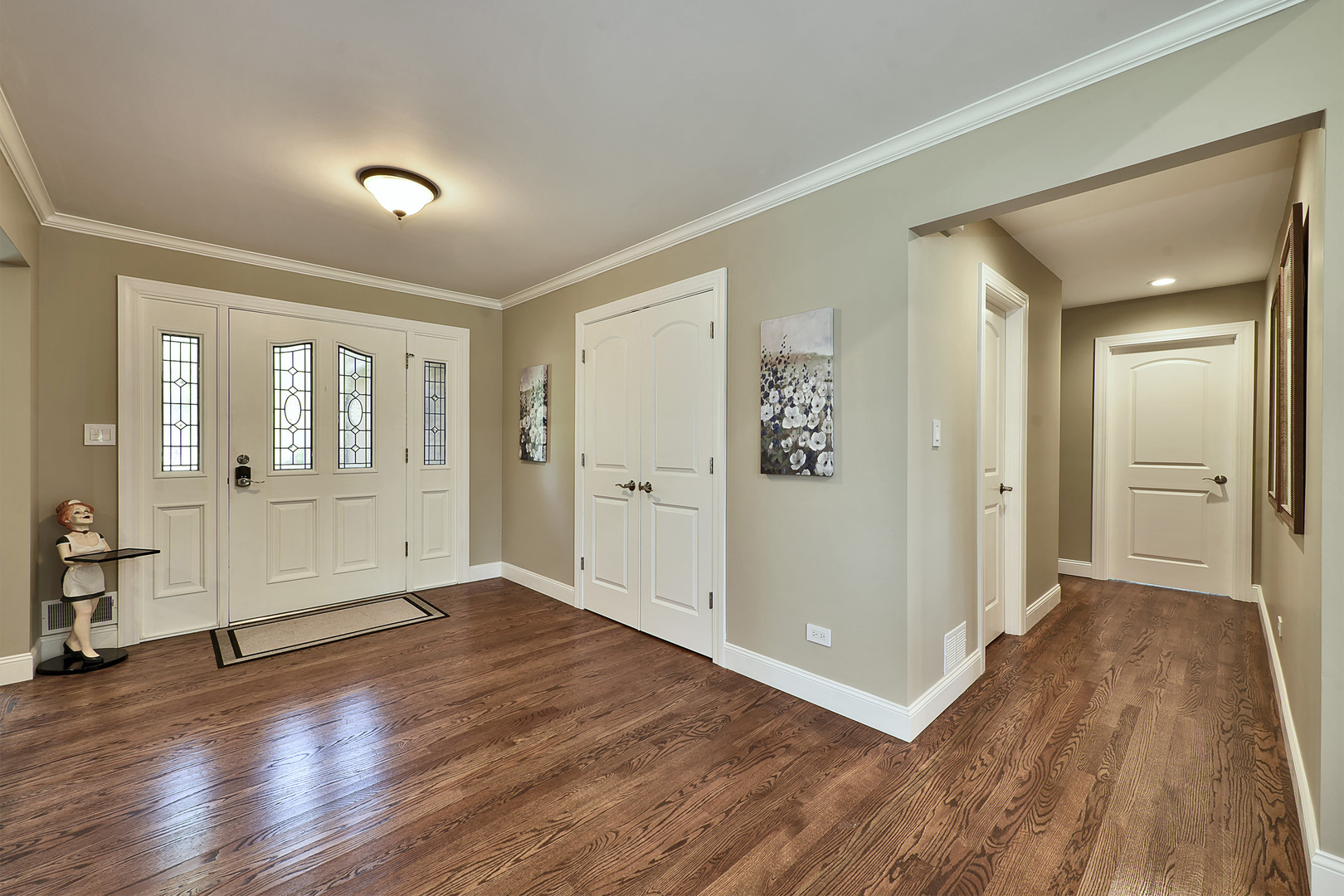 2022 Abbotsford Drive, Inverness, IL 60010