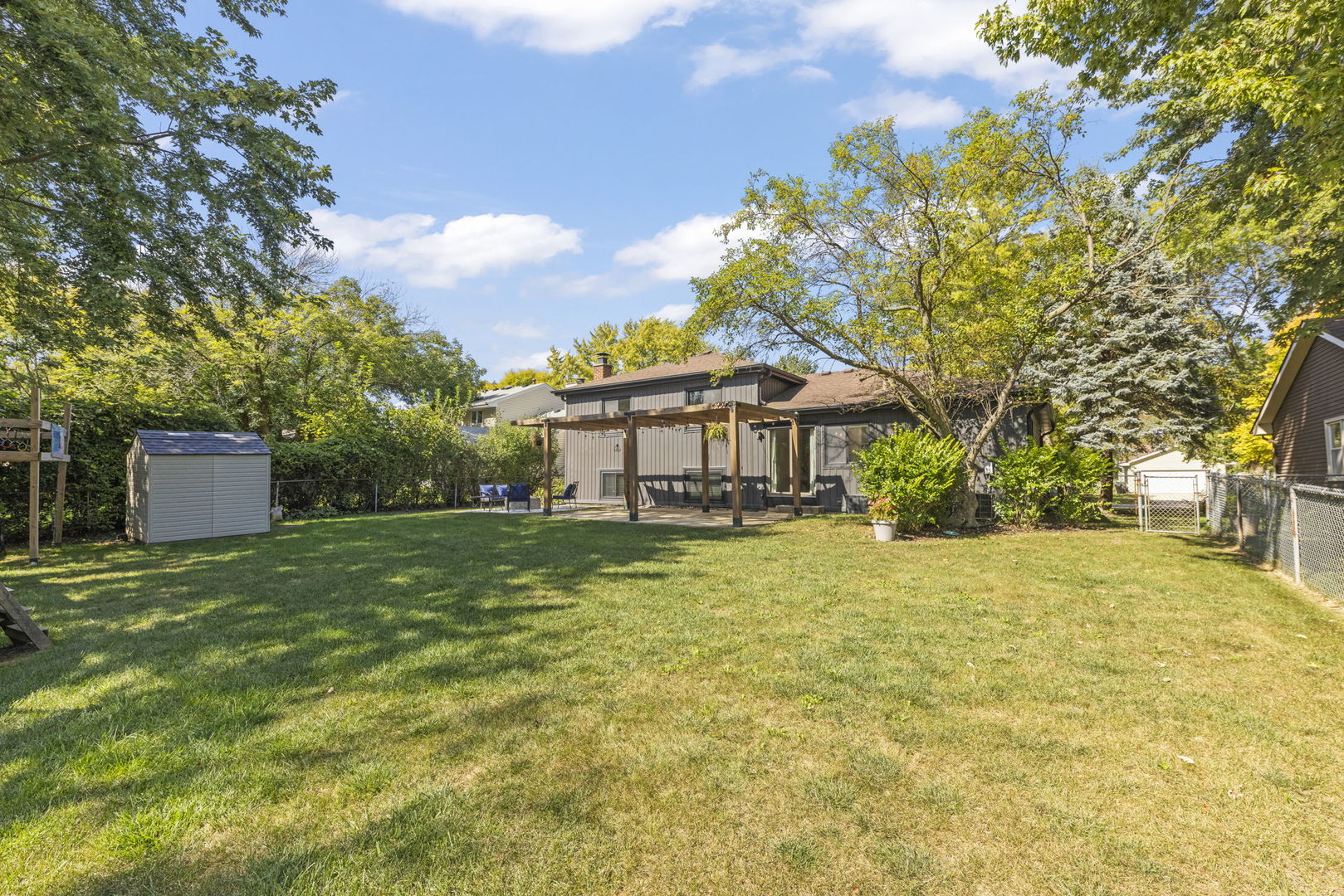 1416 Sunnybrook Drive #1416, Naperville, IL 60540