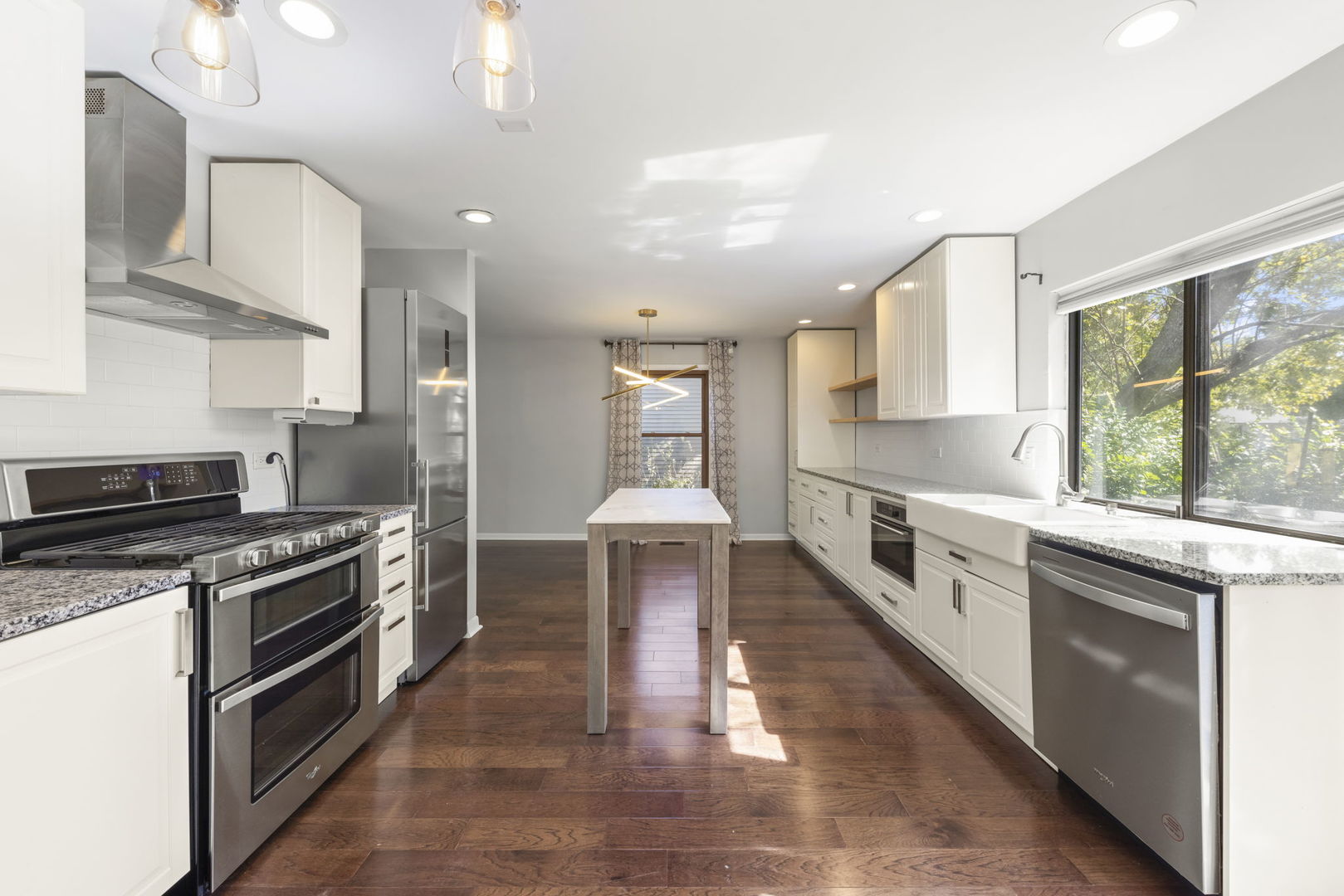 1416 Sunnybrook Drive #1416, Naperville, IL 60540