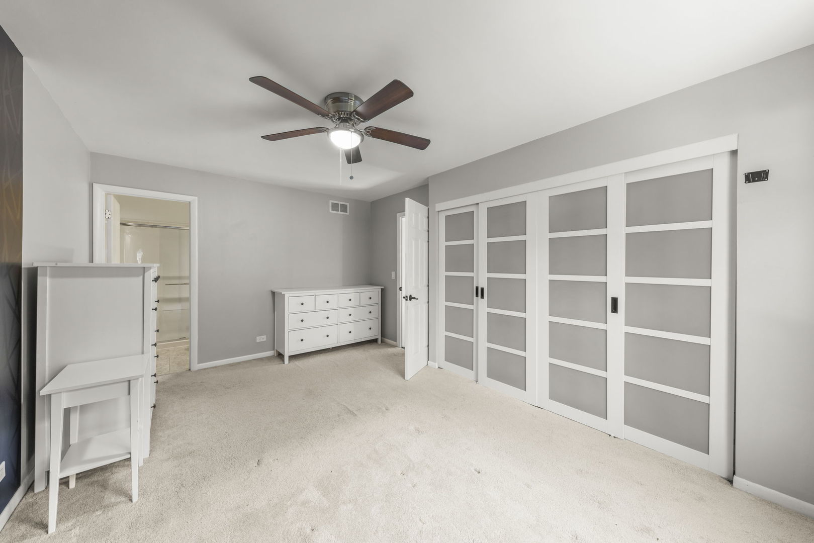 1416 Sunnybrook Drive #1416, Naperville, IL 60540