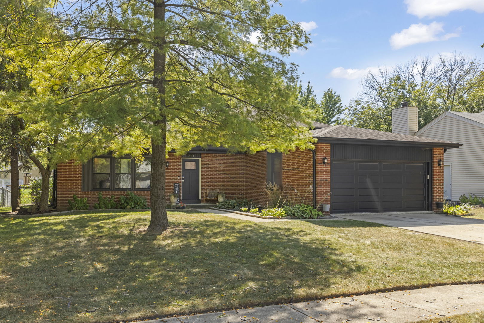 1416 Sunnybrook Drive #1416, Naperville, IL 60540