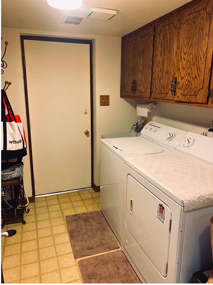 16001 Eagle Ridge Drive #1S, Tinley Park, IL 60477