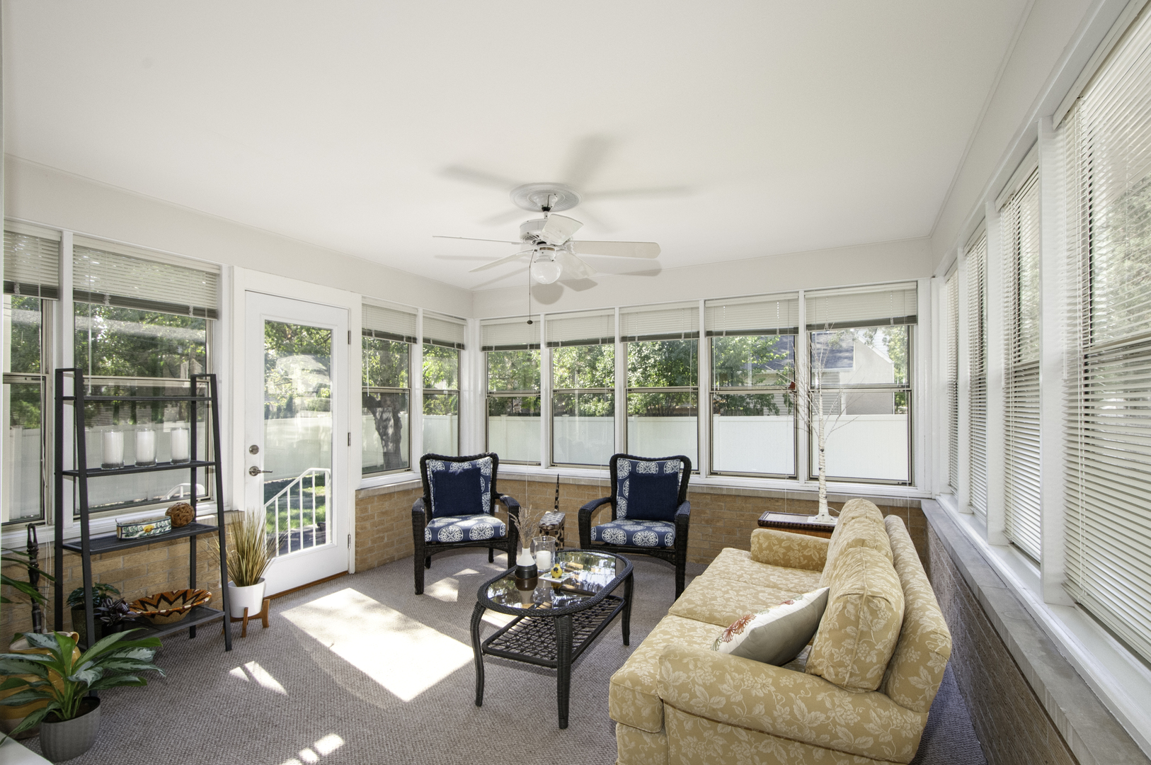 604 S Grant Avenue, Villa Park, IL 60181