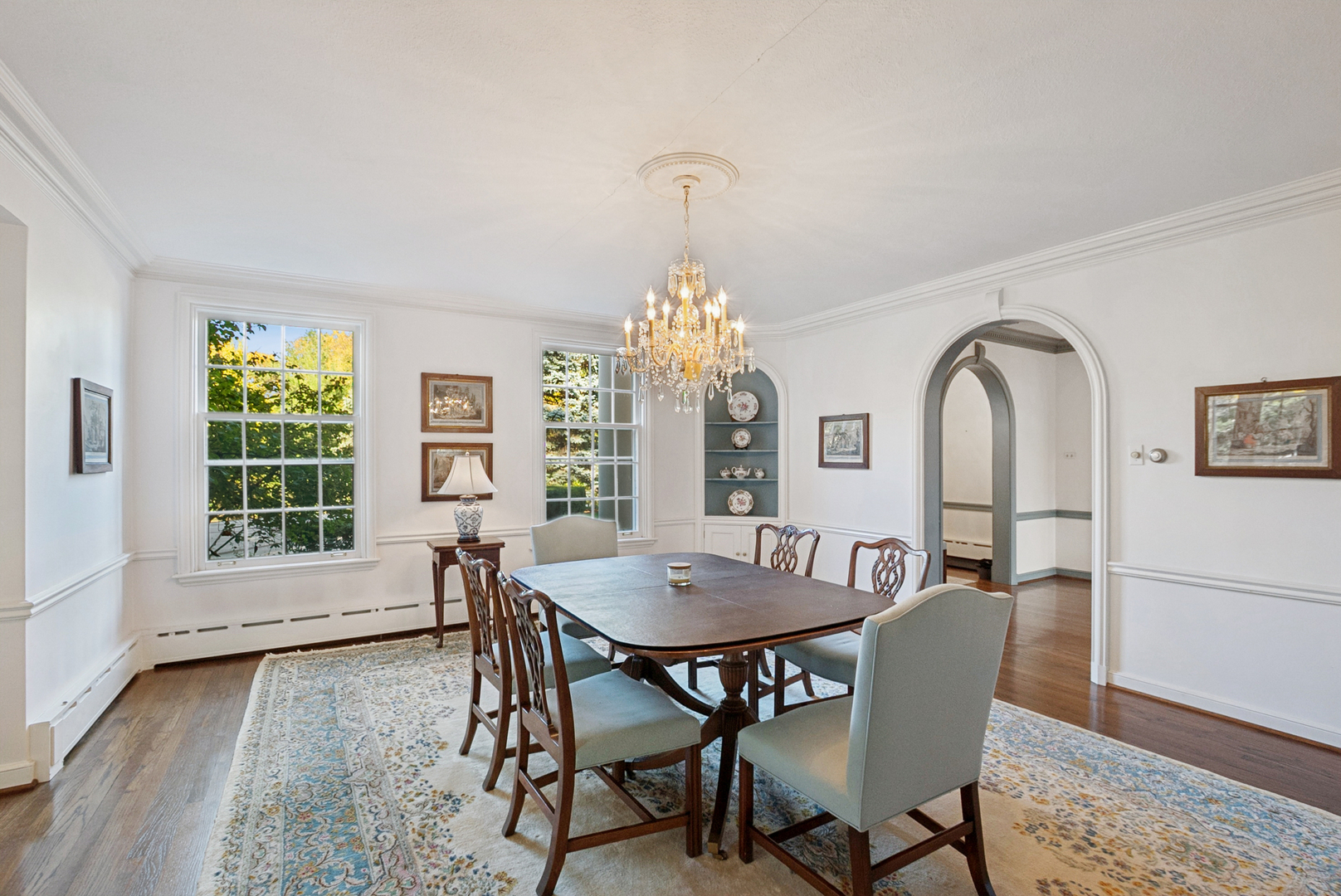 1053 Laurie Lane, Burr Ridge, IL 60527