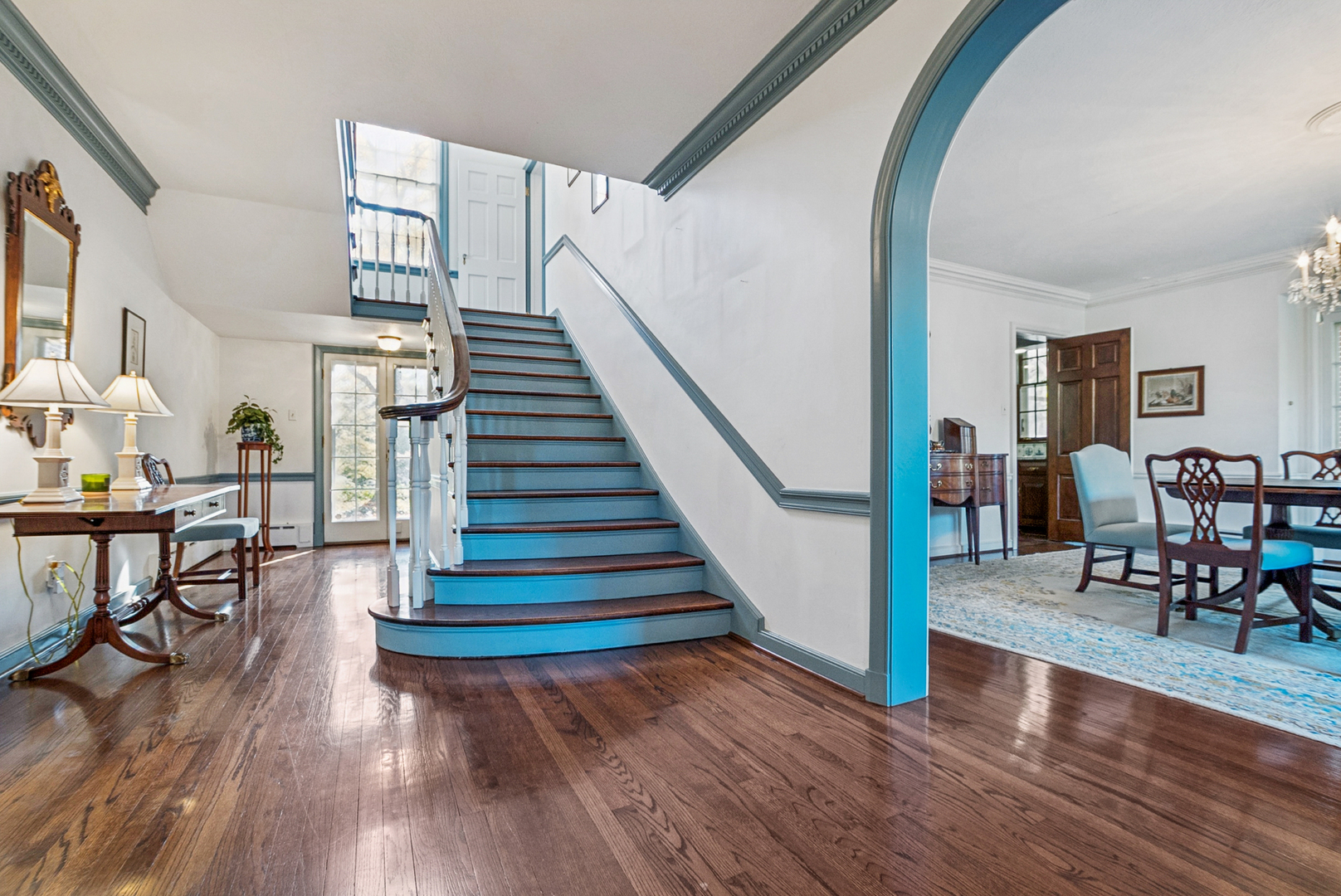 1053 Laurie Lane, Burr Ridge, IL 60527