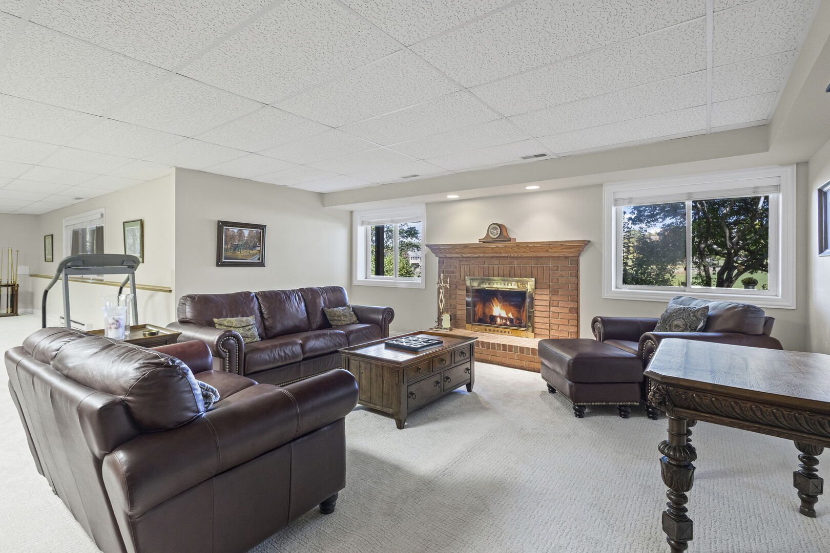 21787 W Vernon Ridge Drive, Mundelein, IL 60060