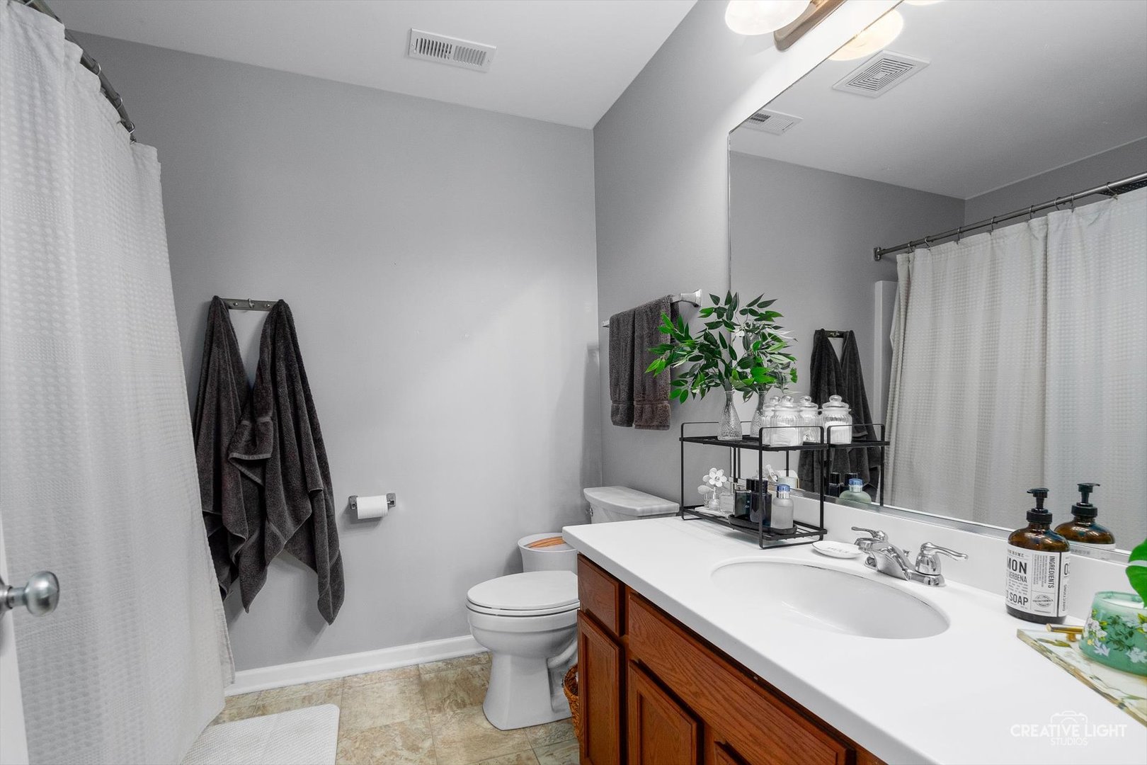 8102 Wood River Street, Joliet, IL 60431