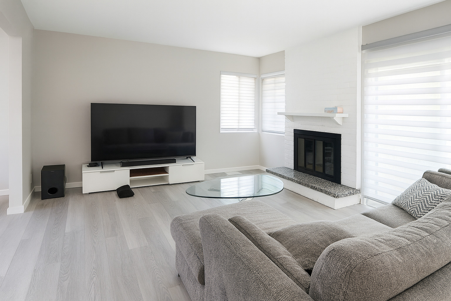 1039 Sussex Drive, Northbrook, IL 60062