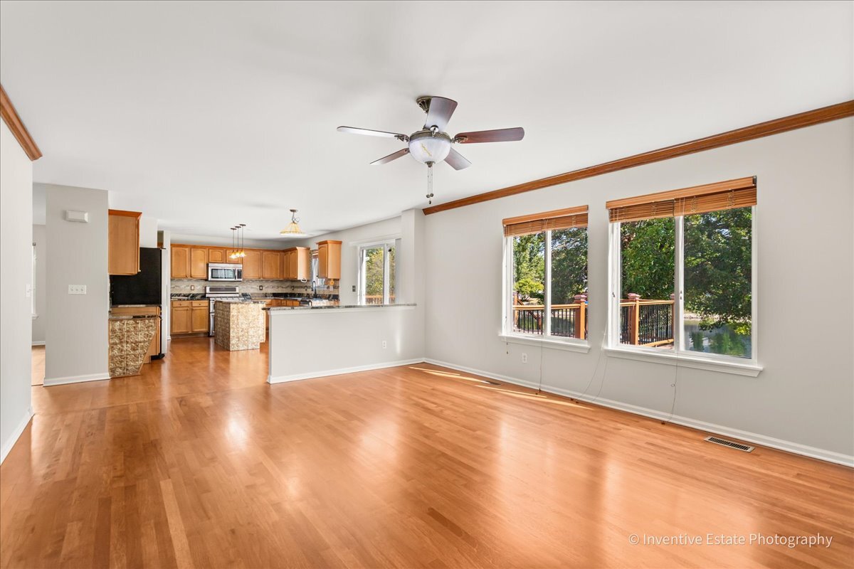 357 Wedgewood Circle, Romeoville, IL 60446