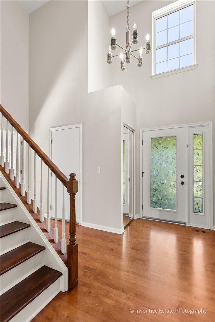 357 Wedgewood Circle, Romeoville, IL 60446