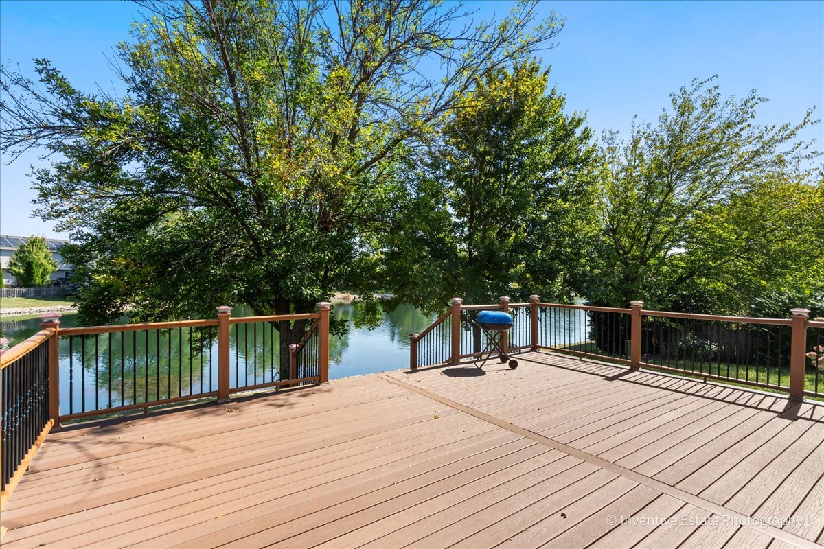 357 Wedgewood Circle, Romeoville, IL 60446