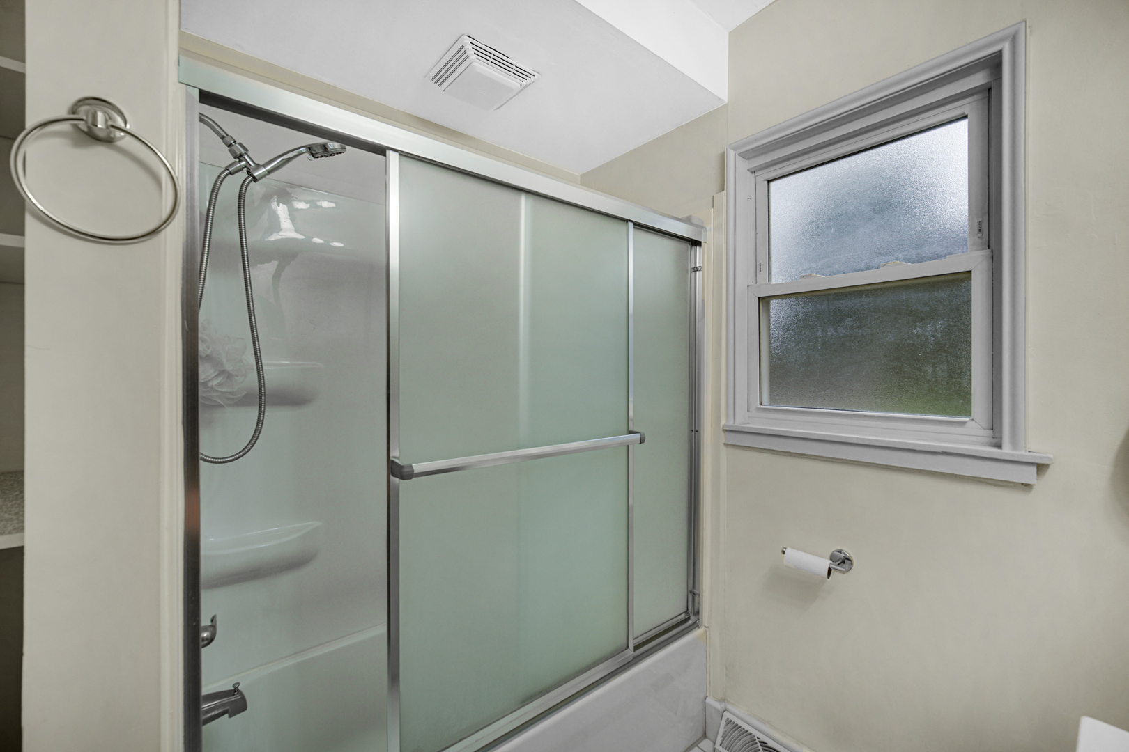 337 S Brewster Avenue, Lombard, IL 60148