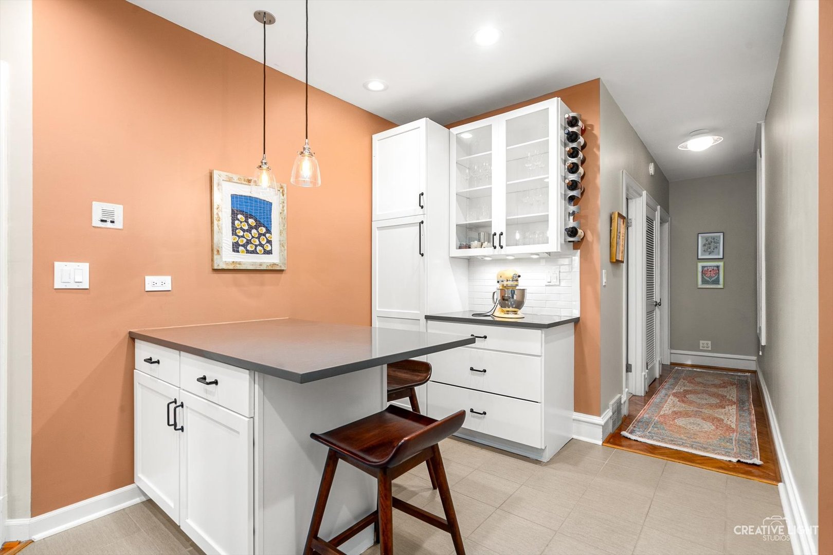 2459 N Seminary Avenue #2S, Chicago, IL 60614