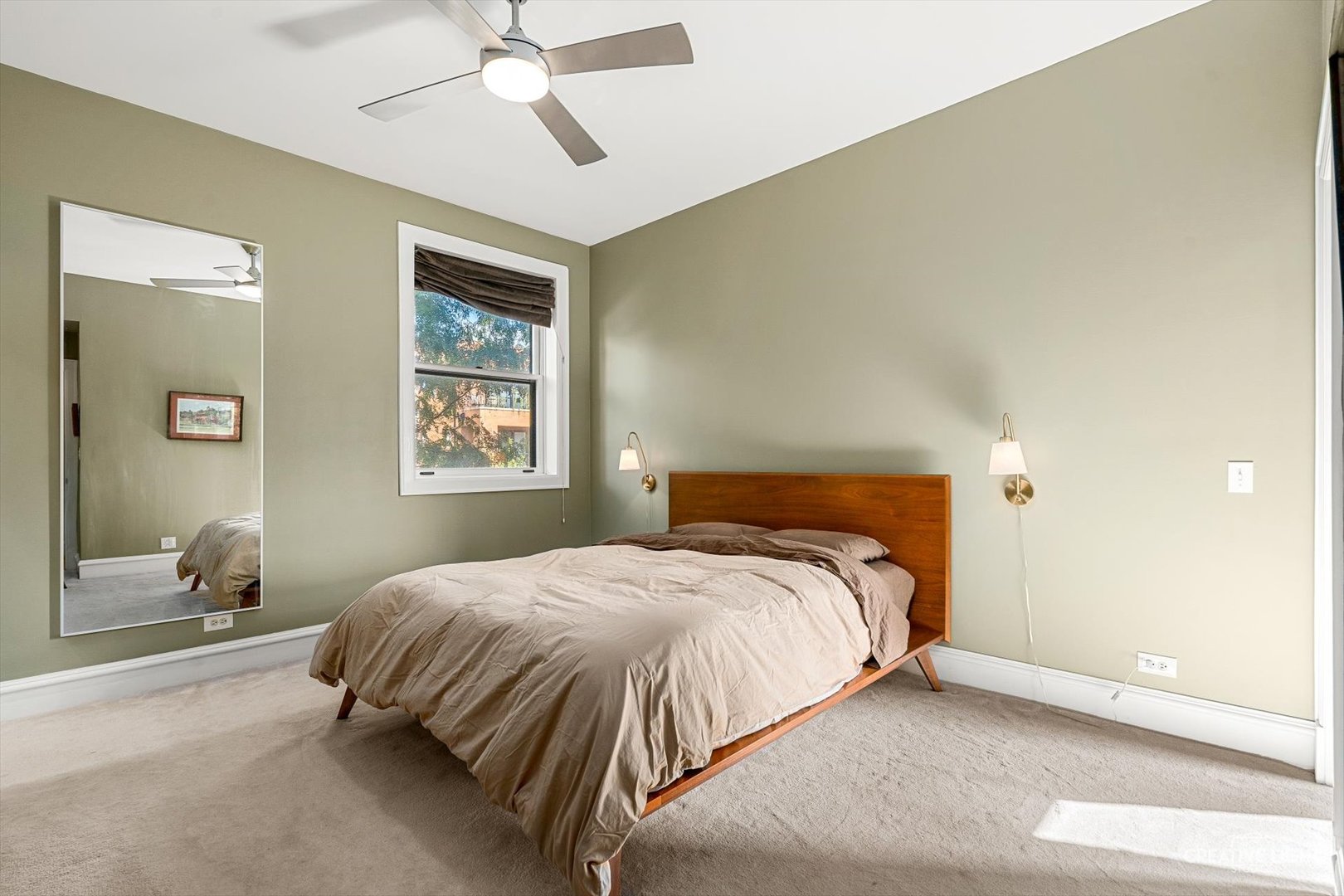 2459 N Seminary Avenue #2S, Chicago, IL 60614