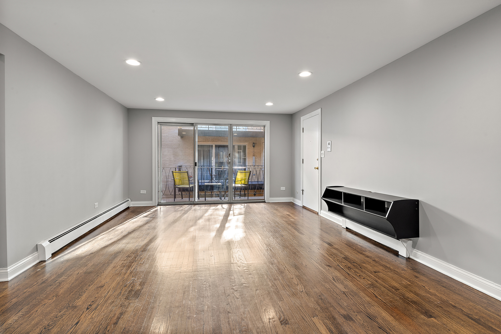 6852 N Northwest Highway #2B, Chicago, IL 60631