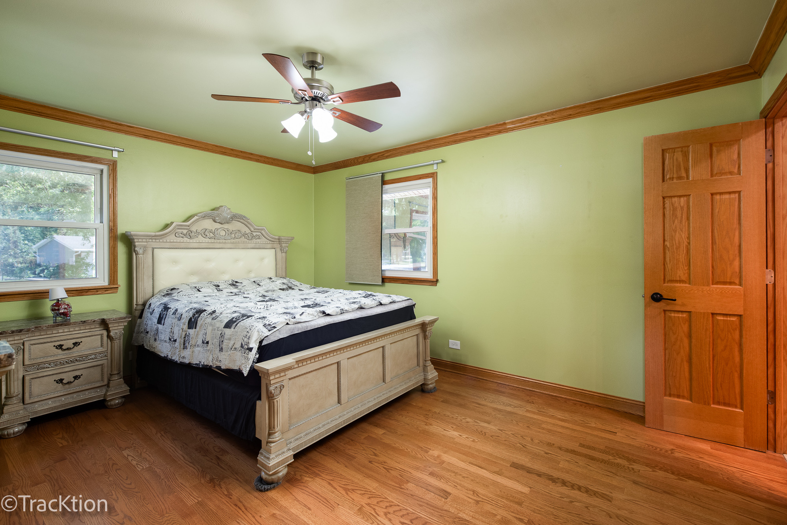 7004 Roberts Drive, Woodridge, IL 60517