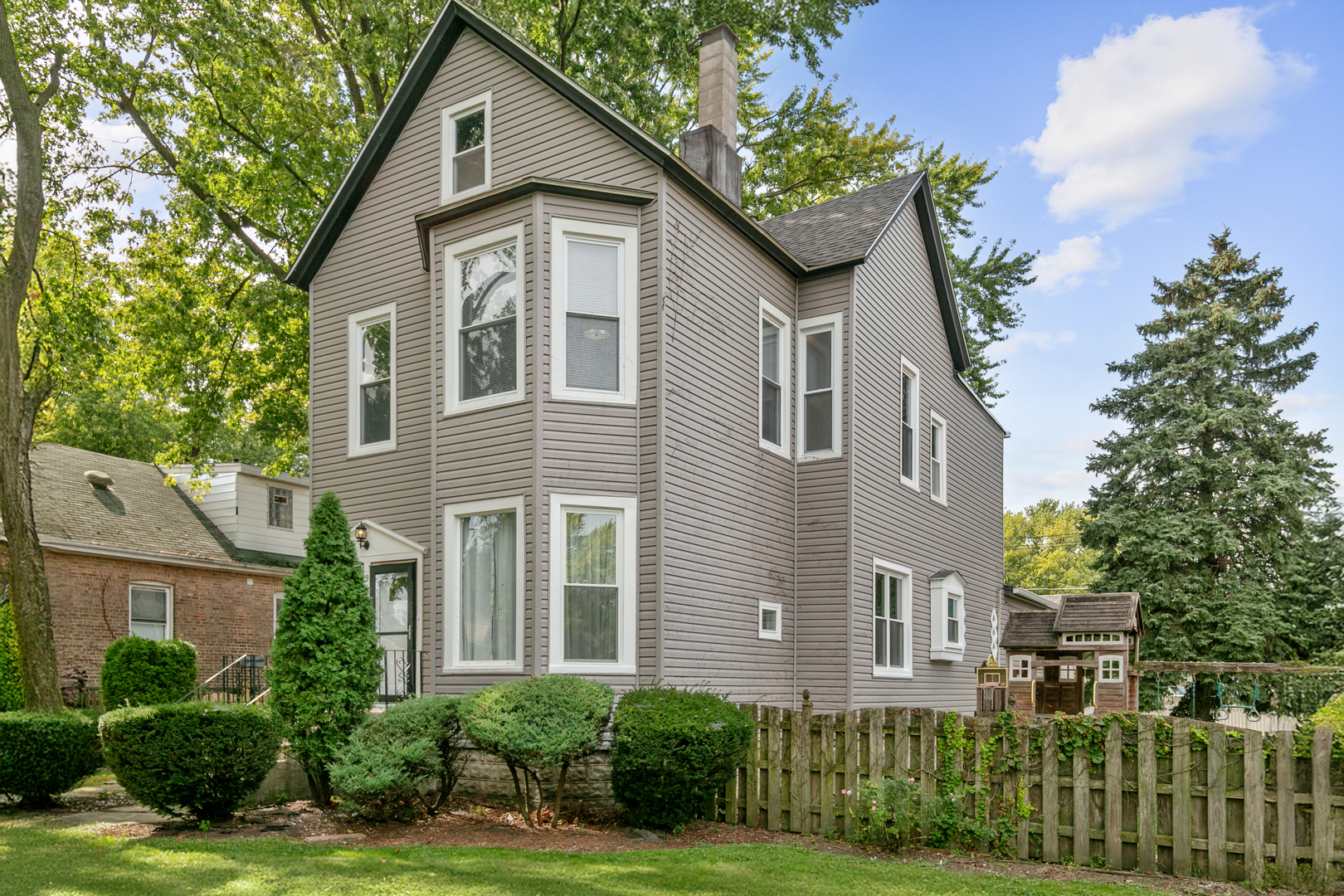 9412 S Homan Avenue, Evergreen Park, IL 60805