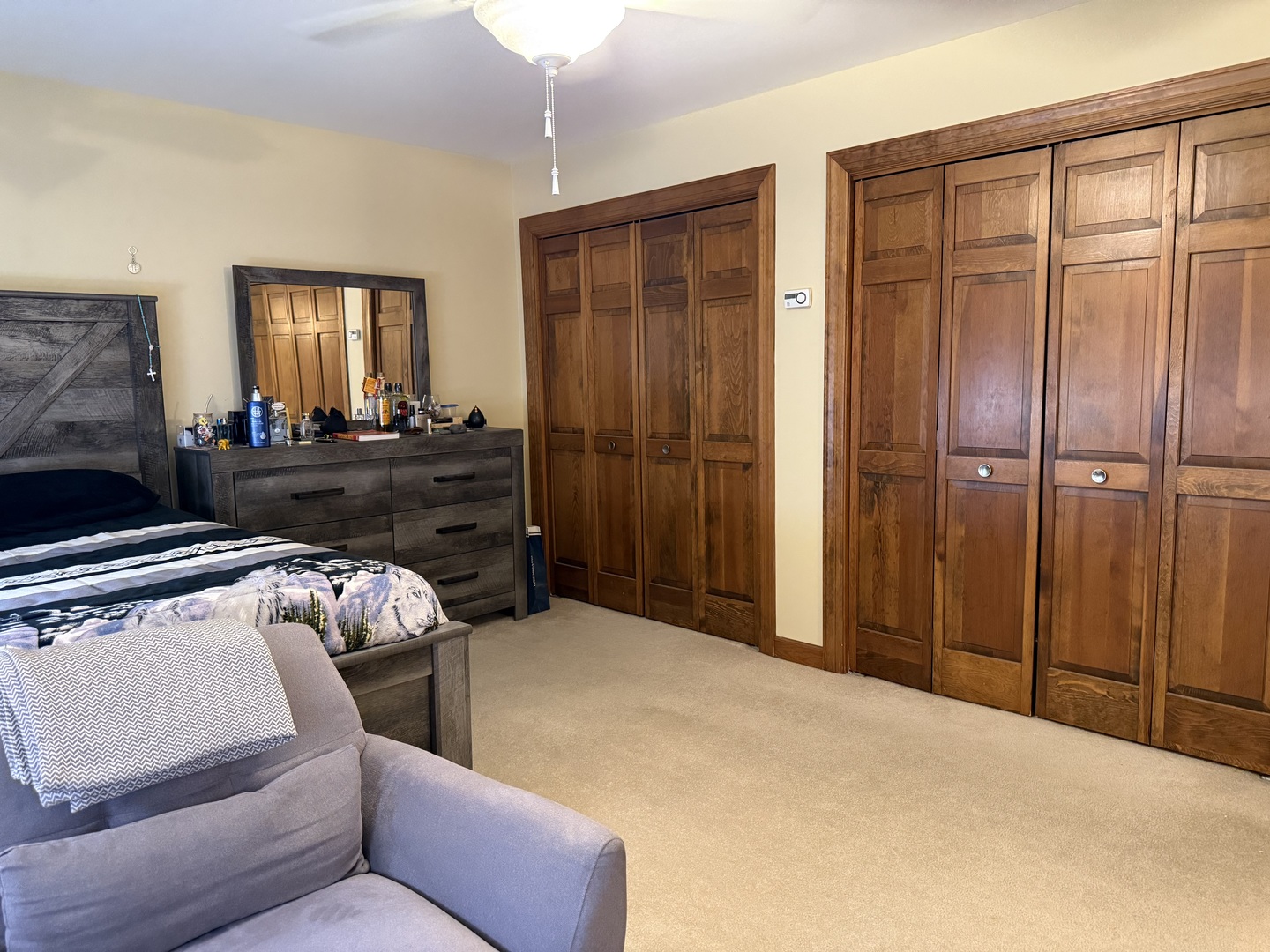 745 Donna Avenue, Aurora, IL 60505