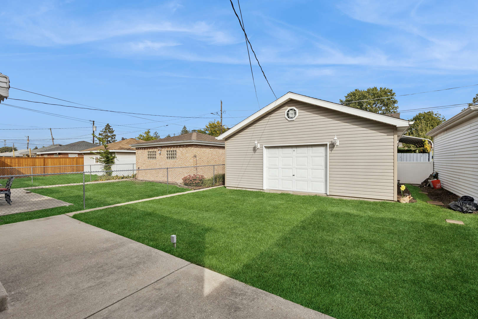 2245 Northgate Avenue, North Riverside, IL 60546