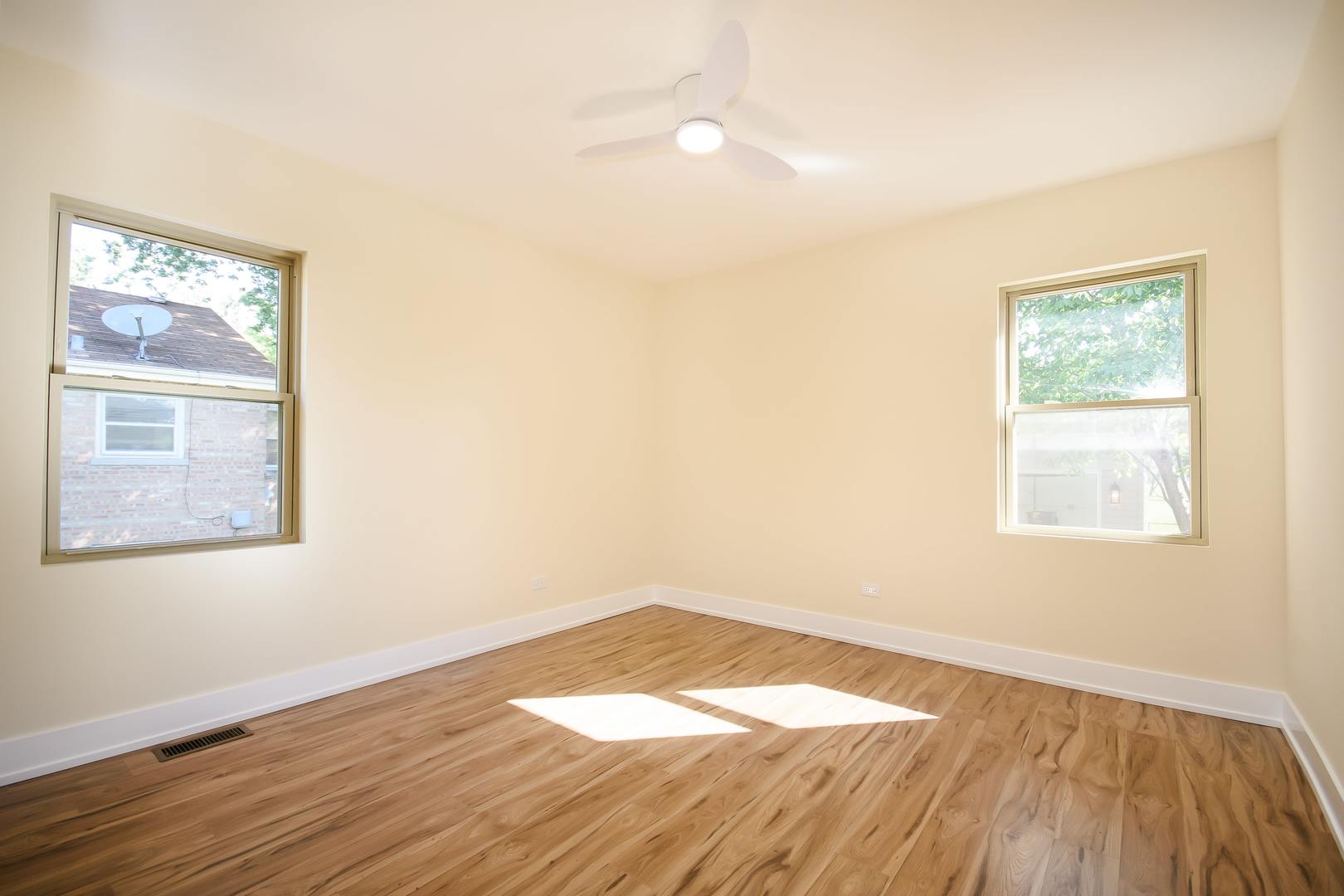 18439 Marshfield Avenue, Homewood, IL 60430