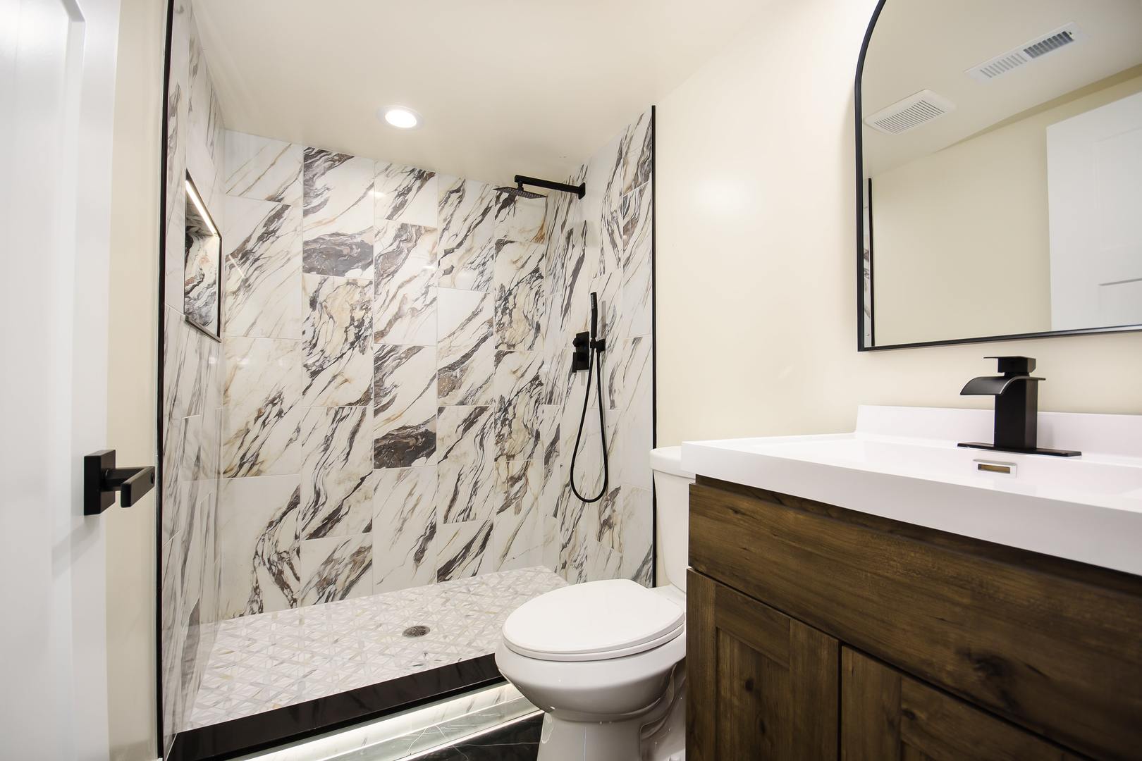 18439 Marshfield Avenue, Homewood, IL 60430