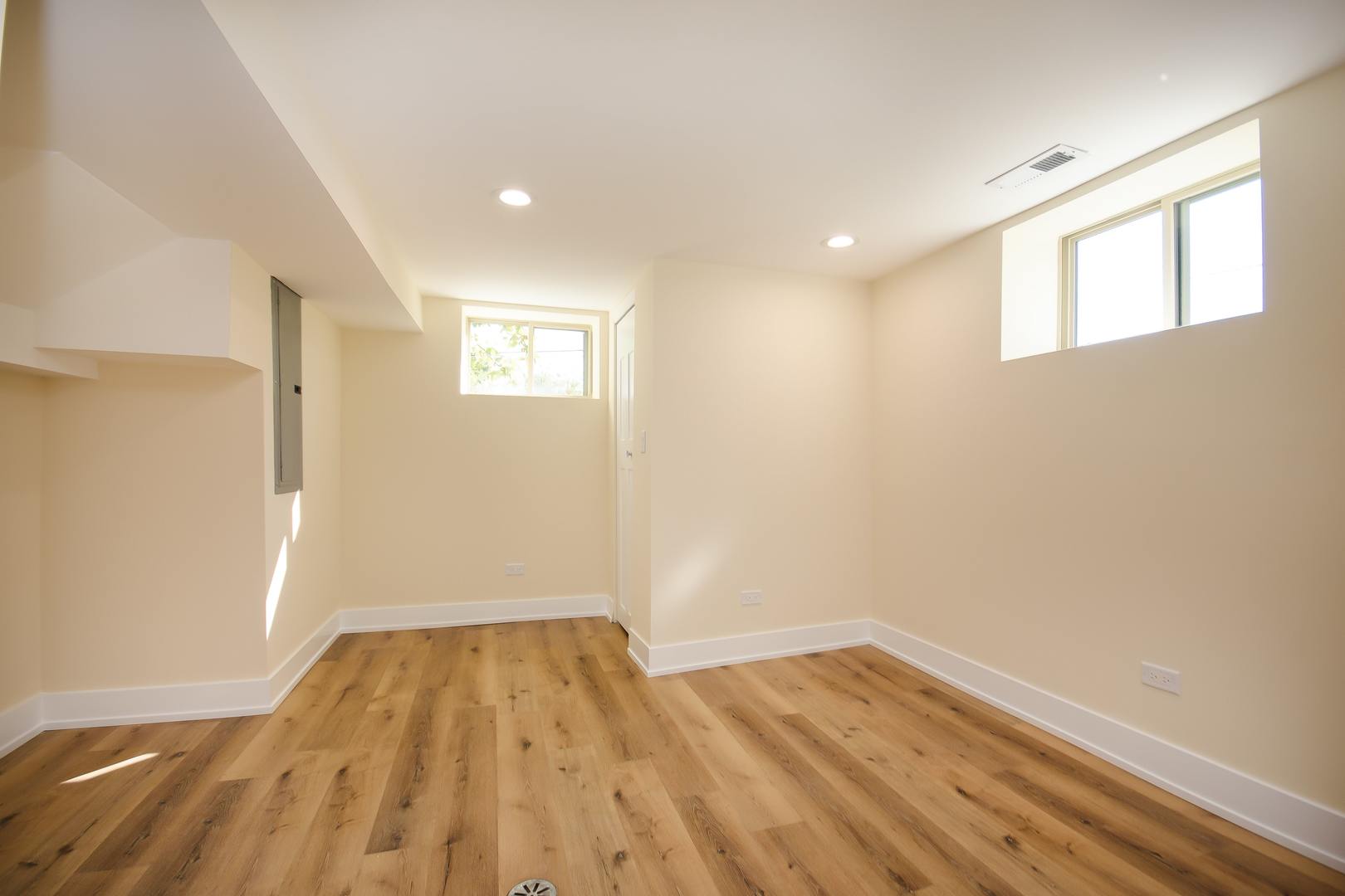 18439 Marshfield Avenue, Homewood, IL 60430