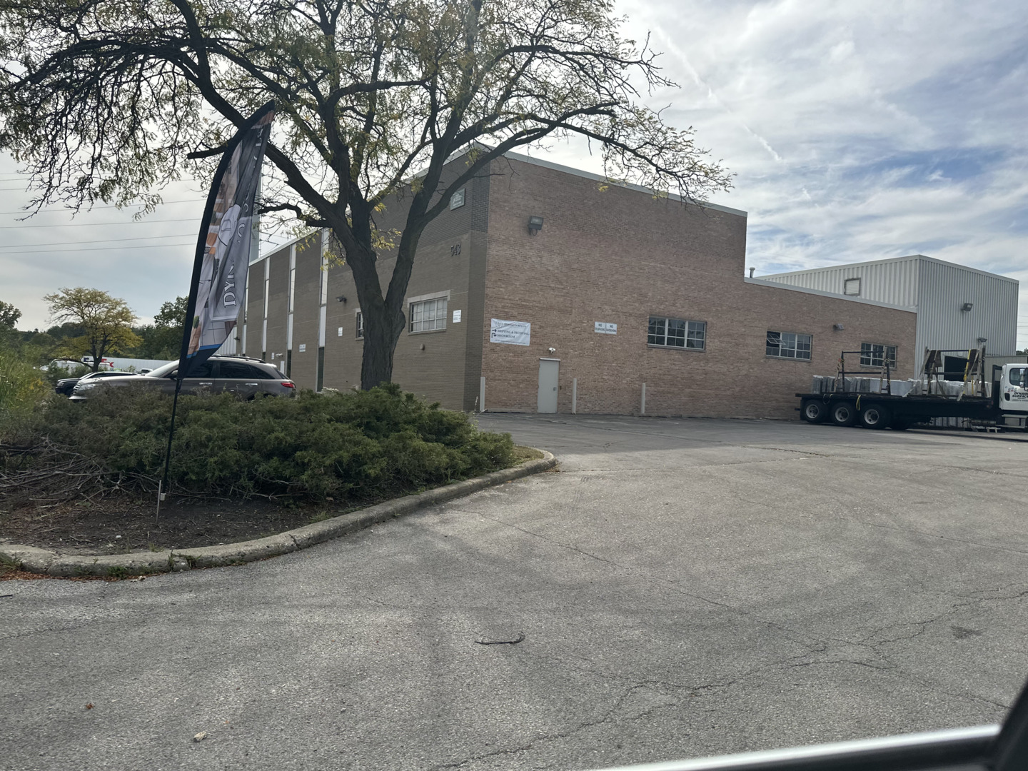 543 W Algonquin Road, Arlington Heights, IL 60005