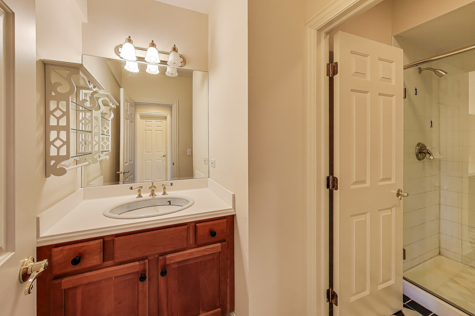 17602 W Knollwood Court, Grayslake, IL 60030