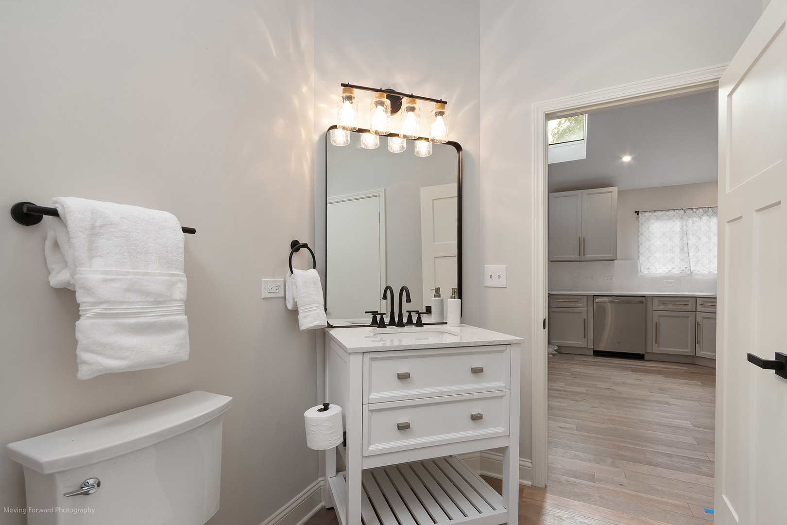 2200 59th Street, Downers Grove, IL 60516