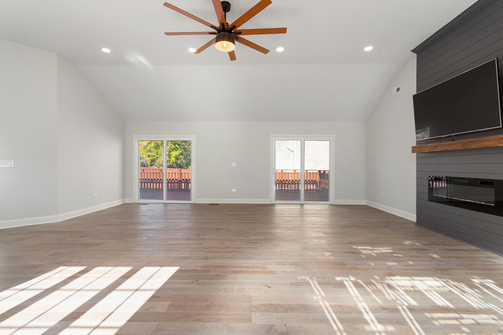 2200 59th Street, Downers Grove, IL 60516